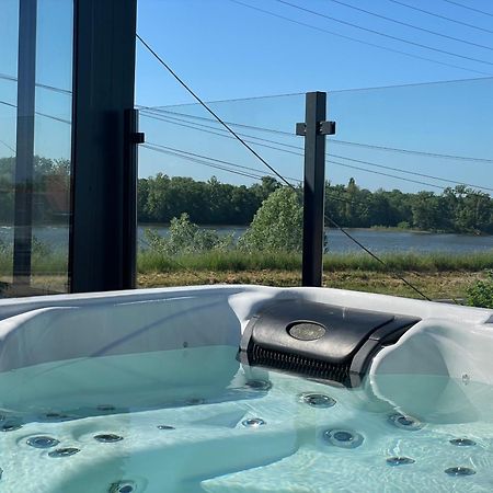 Jacuzzi Et Vue Sur Loire - Maison D'Hotes L'Odyssee La Chapelle-sur-Loire エクステリア 写真
